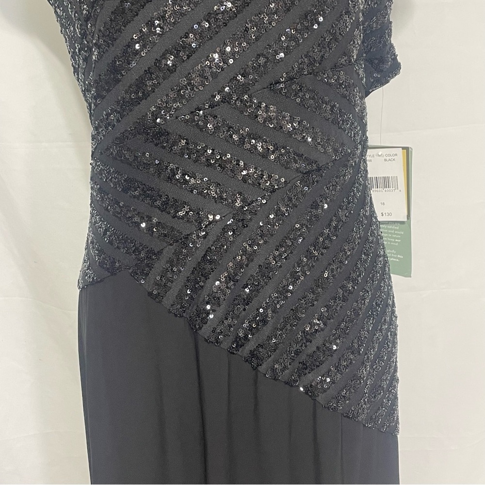 Maya Brooke Formal Evening Gown Dress. Size 18. NEW. Asymmetrical. Elegant. - Picture 3 of 16